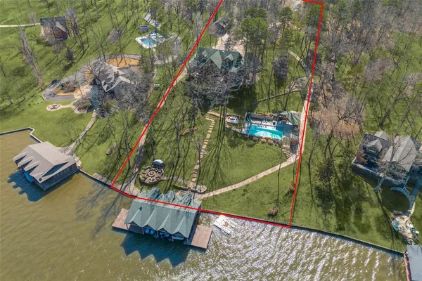$3,749,000 | 206 Dogwood Point, Winnsboro, TX 75494