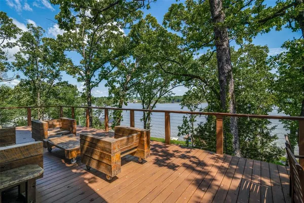 $3,749,000 | 206 Dogwood Point, Winnsboro, TX 75494