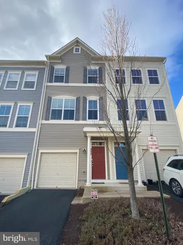 $2,450 | 202 Shamrock Drive, Stafford, VA 22556