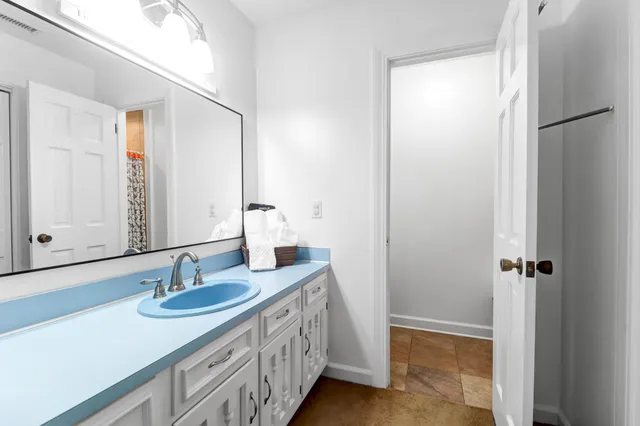 $4,200 | 938 Regatta Road, Charleston, SC 29412