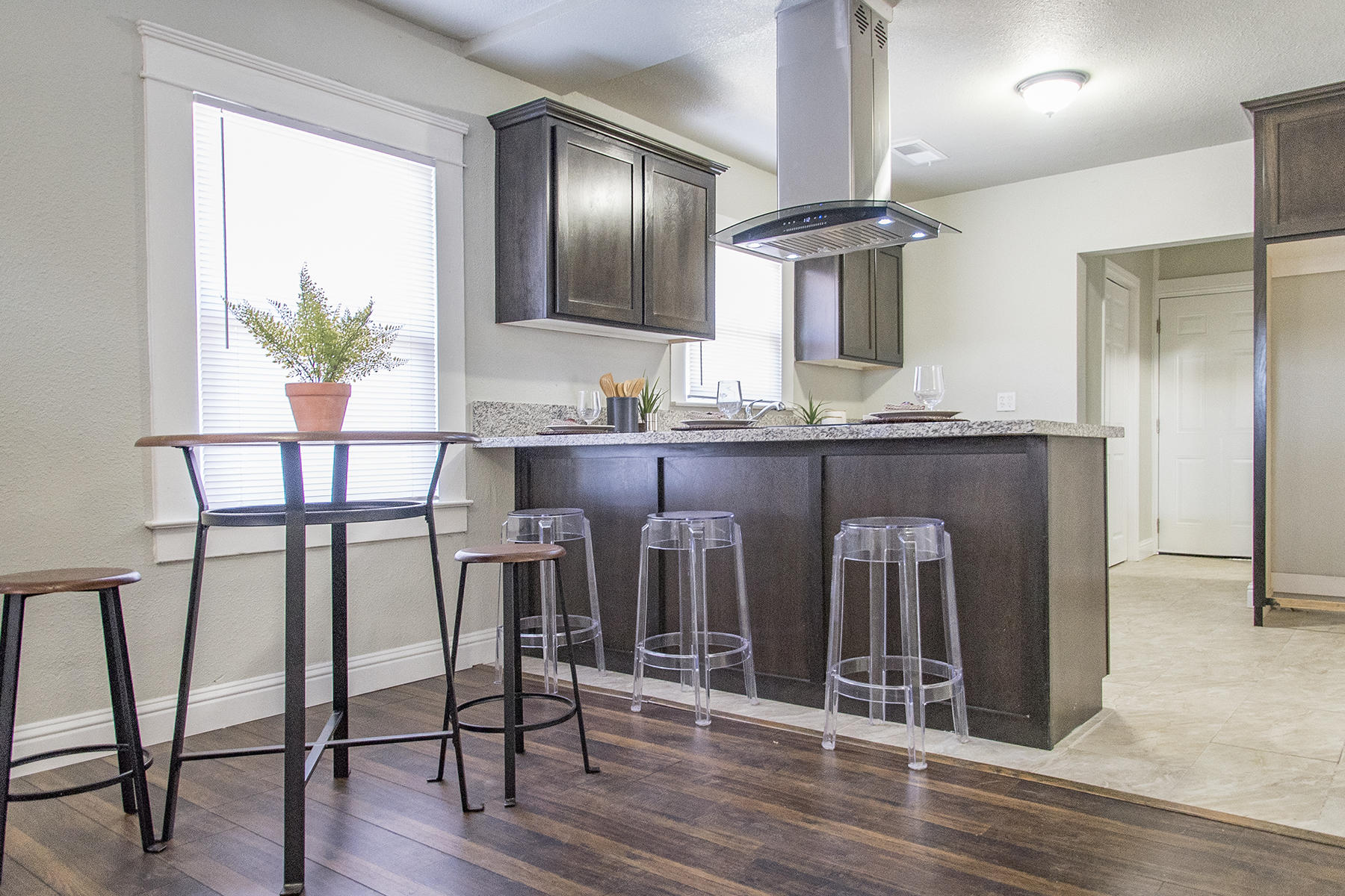 439 South F Street Exeter, CA 93221 - Photo 8 of 24 103