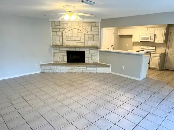 $2,200 | 138 East Bethel School Road, Coppell, TX 75019