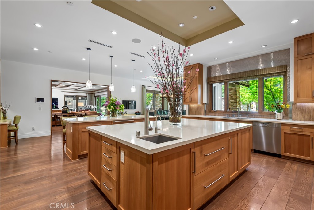 5824 Jed Smith Road Hidden Hills, CA 91302 - Photo 6 of 37