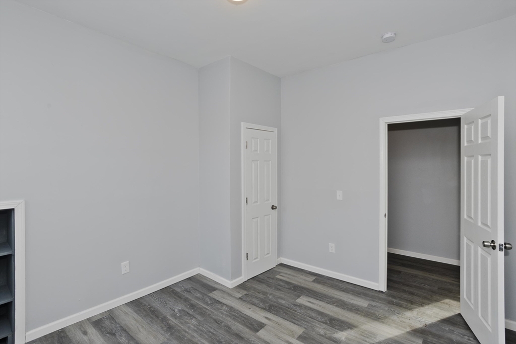 64 Thompson Street Springfield, MA 01109 - Photo 29 of 30