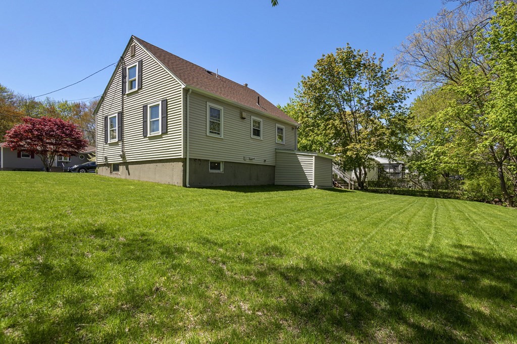 27 Red Jacket Road Weymouth, MA 02190 - Photo 27 of 28