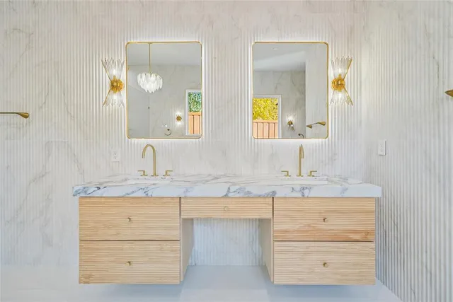 $3,499,000 | 11947 Quincy Lane, Dallas, TX 75230