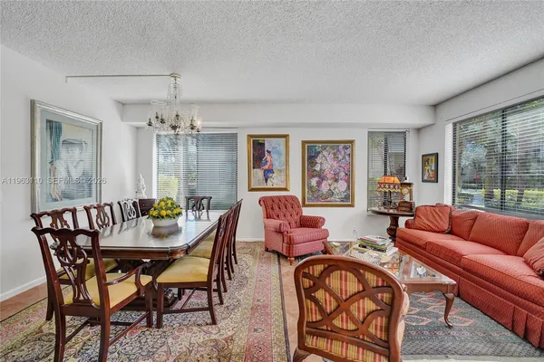 $3,200 | 1025 Northwest 105th Way, Unit B141, Plantation, FL 33322