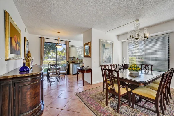 $3,200 | 1025 Northwest 105th Way, Unit B141, Plantation, FL 33322