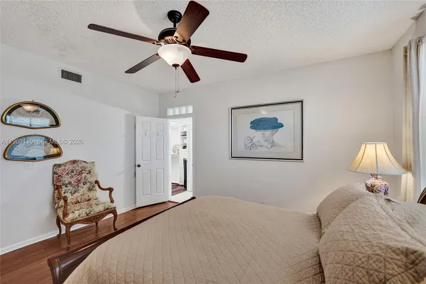 $3,200 | 1025 Northwest 105th Way, Unit B141, Plantation, FL 33322