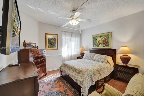 $3,200 | 1025 Northwest 105th Way, Unit B141, Plantation, FL 33322