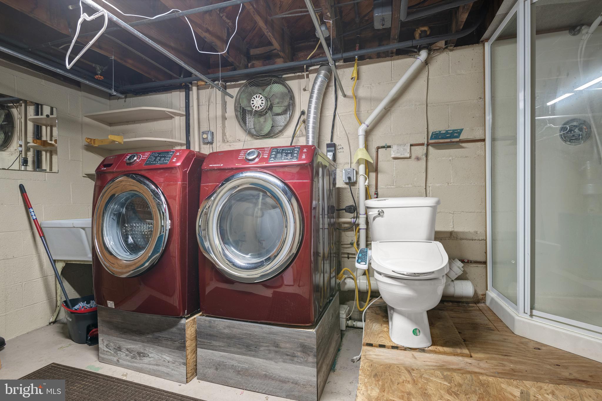 3312 Stone Ridge Road York, PA 17402 - Photo 35 of 51 Laundry room and full bathroom in the basement