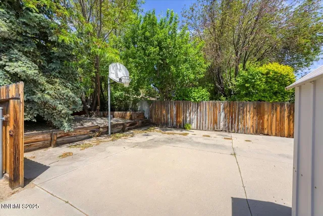 $725,000 | 3277 Dartmouth Drive, Carson City, NV 89703