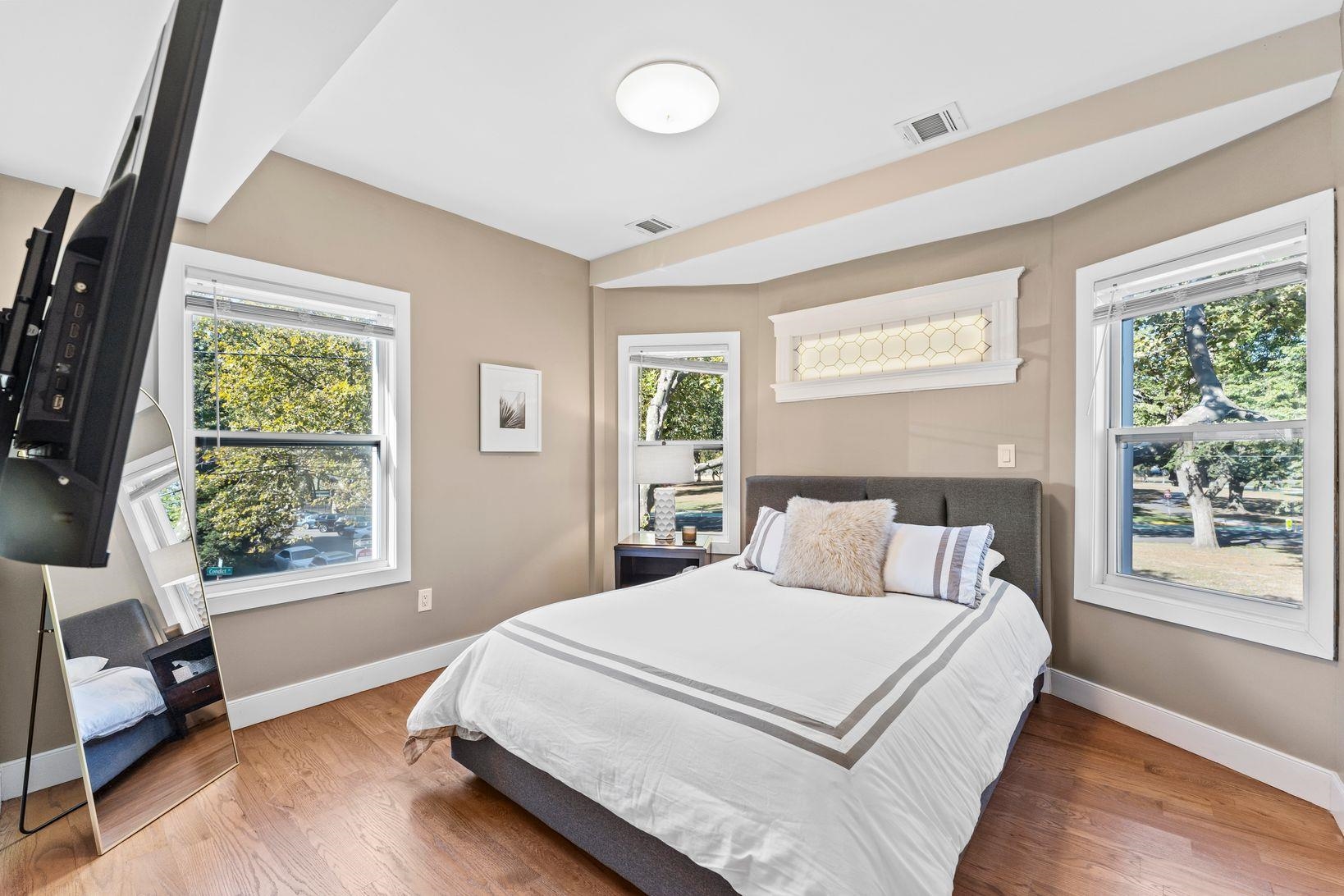 76 Condict Street Jersey City, NJ 07306 - Photo 19 of 42