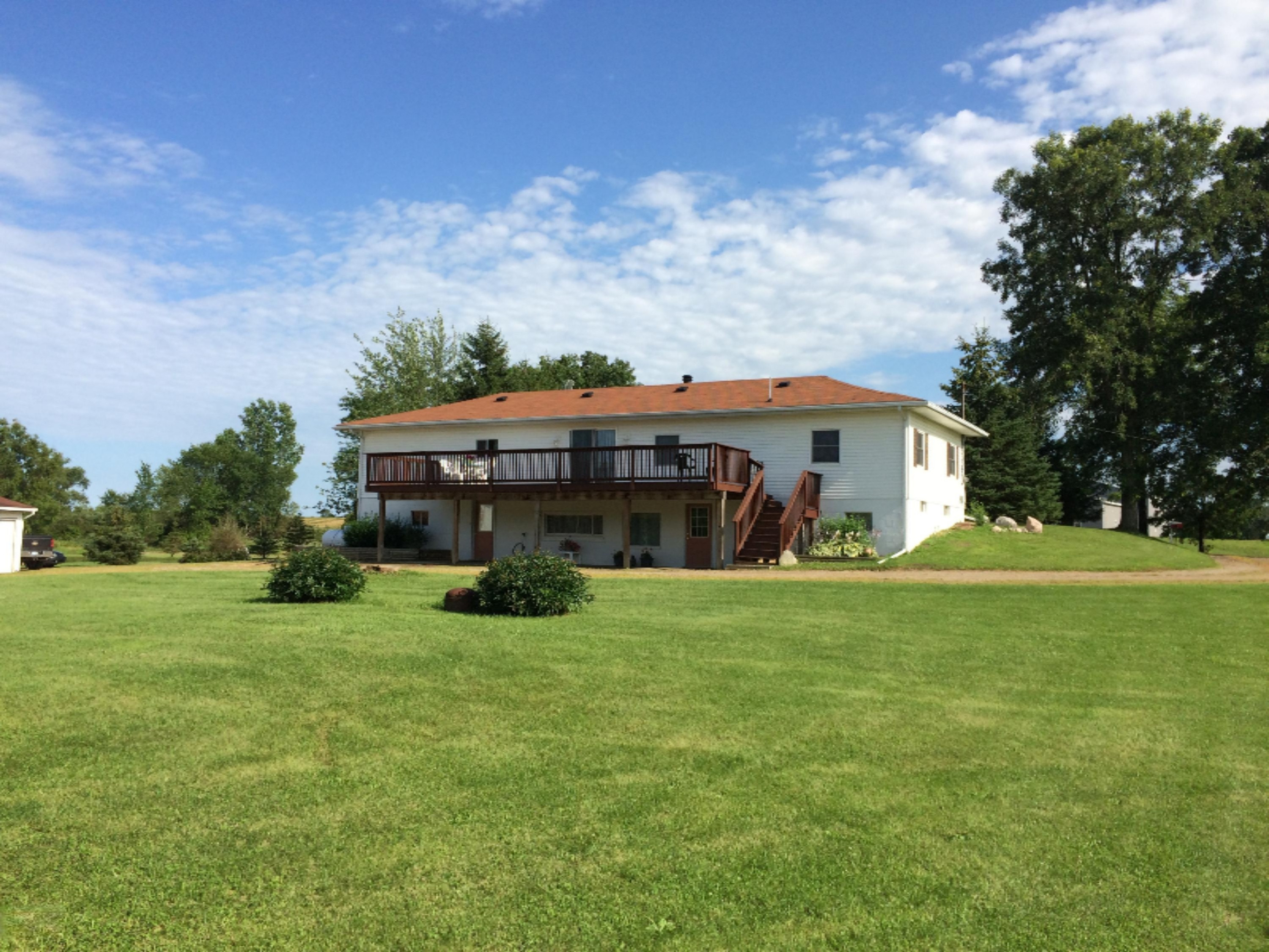 4920 Keith Road Hillsdale, MI 49242 - Photo 1 of 33 IMG_2213