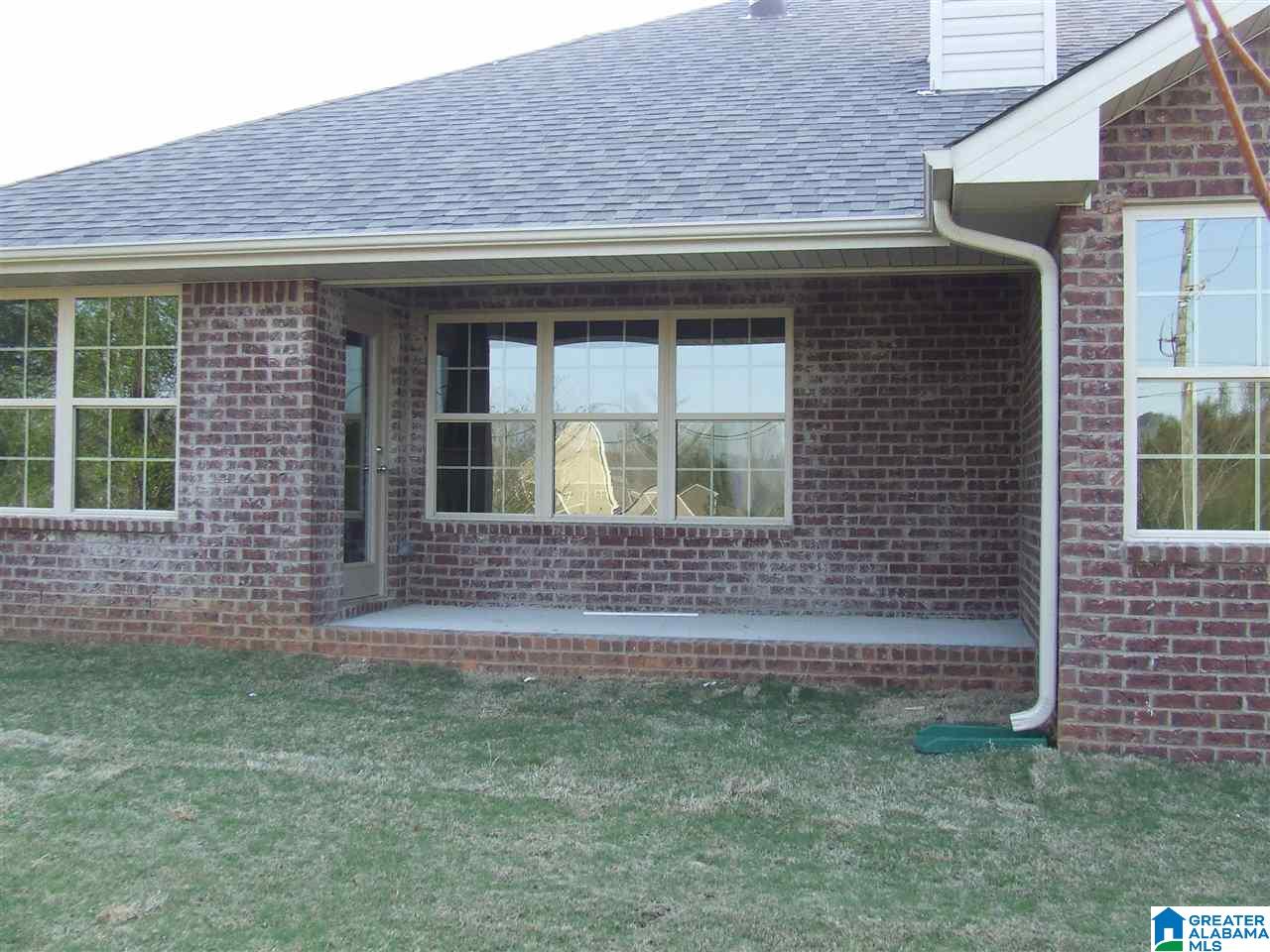 221 Makena Way Alabaster, AL 35007 - Photo 4 of 35
