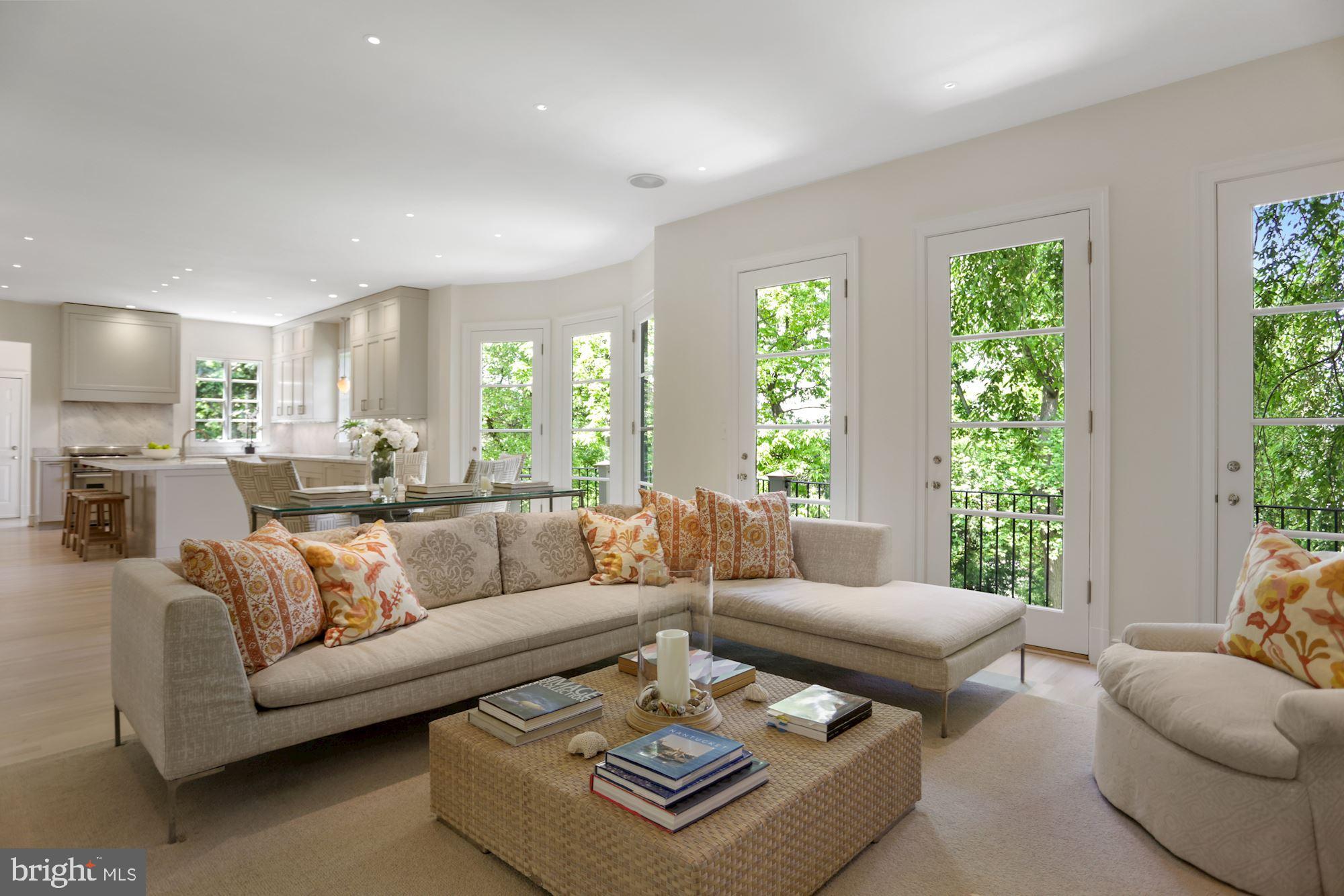 3020 Chain Bridge Road Northwest Washington, DC 20016 - Photo 9 of 27 Main Level Family Room