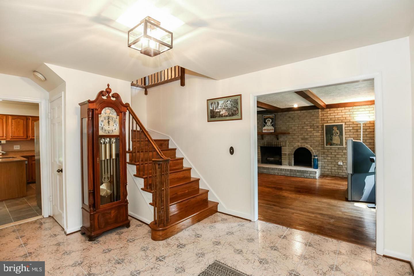 8712 Seven Locks Road Bethesda, MD 20817 - Photo 4 of 10