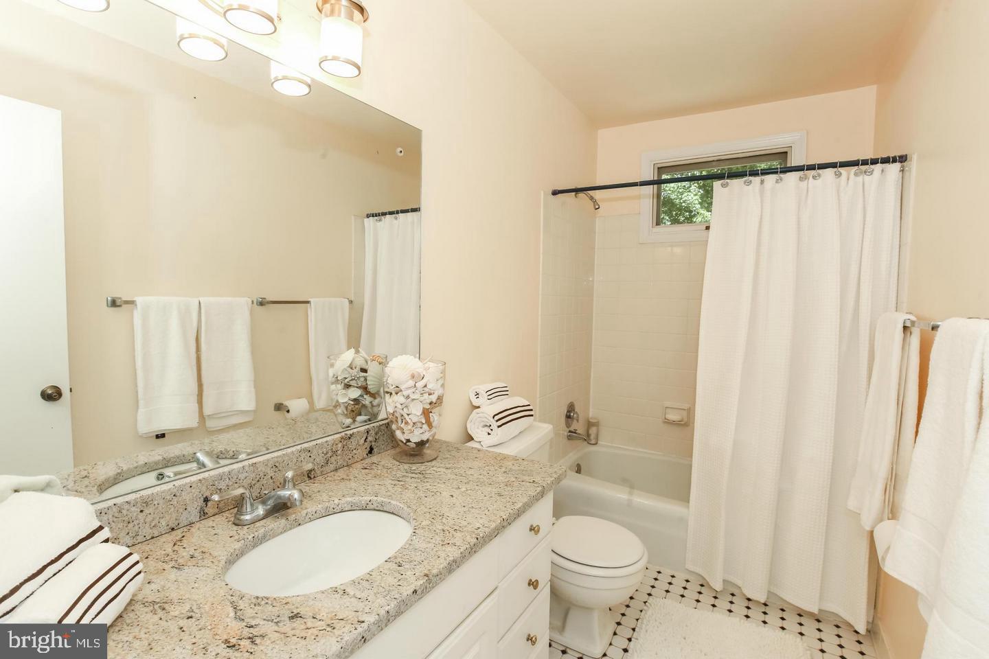 8712 Seven Locks Road Bethesda, MD 20817 - Photo 10 of 10