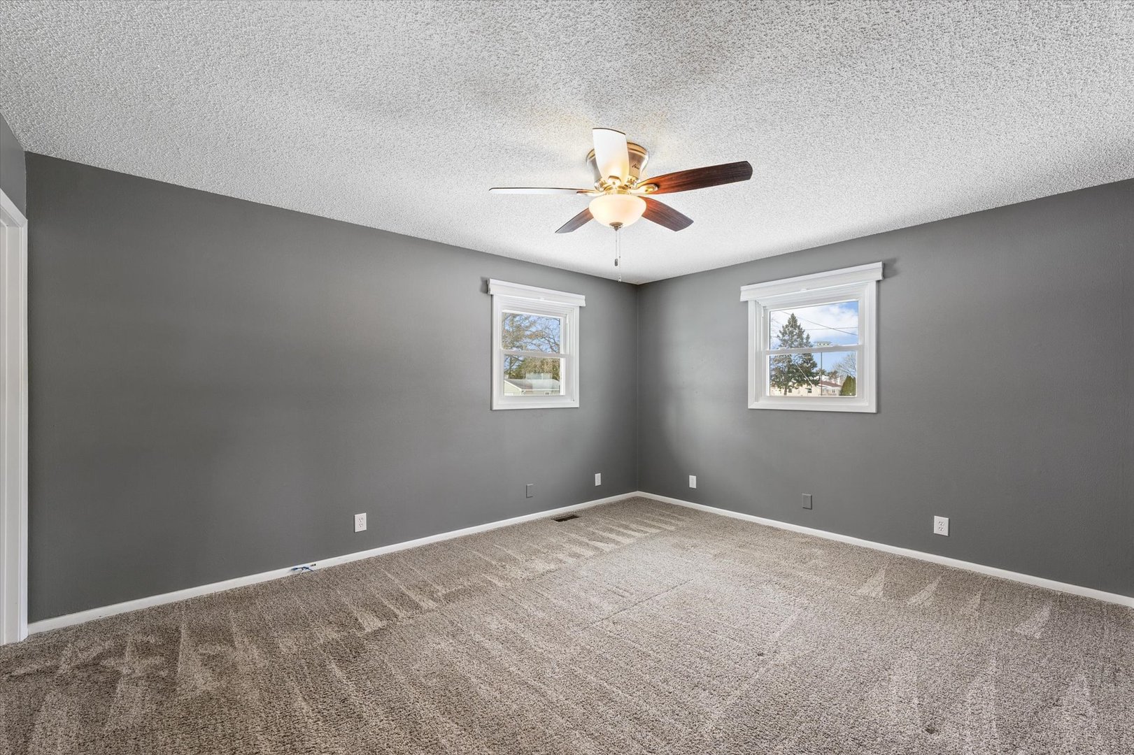 302 North Jackson Street Philo, IL 61864 - Photo 17 of 29