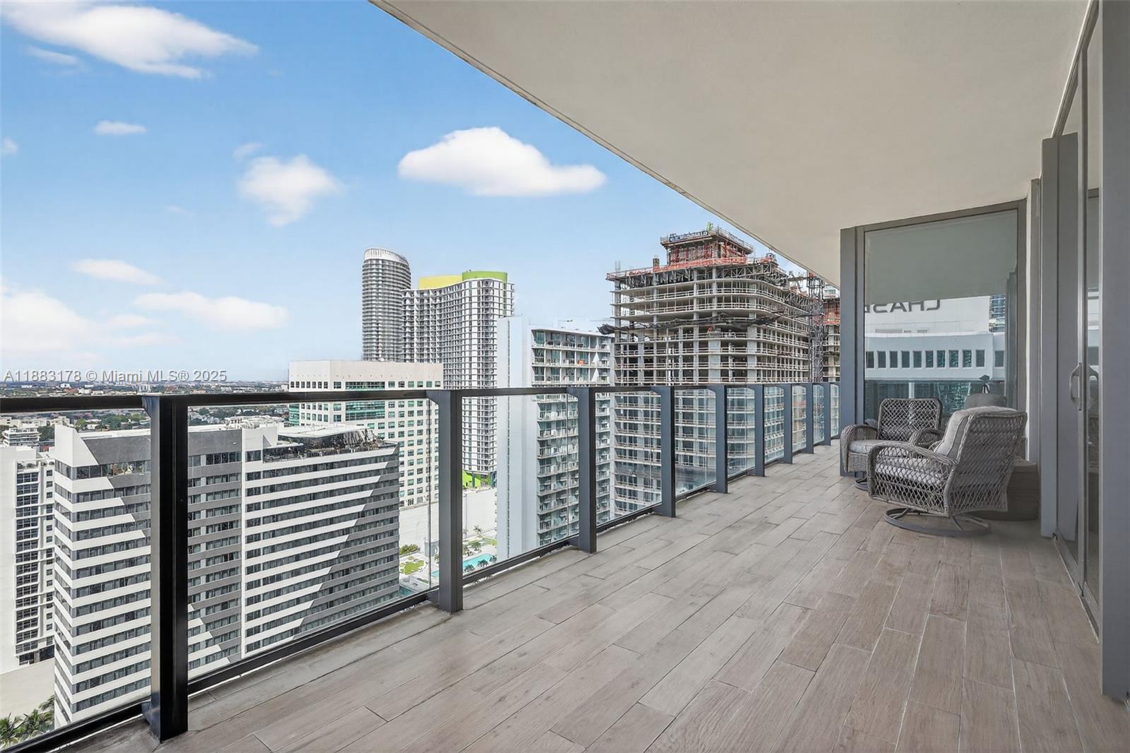 88 Southwest 7th Street, Unit 2402 Miami, FL 33130 - Photo 11 of 38 a view of terrace with city view
