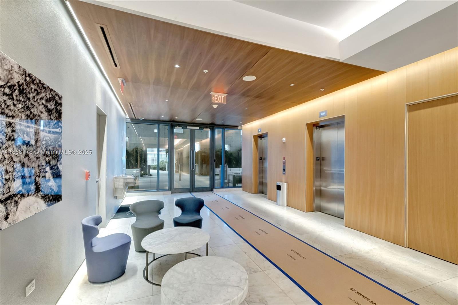 88 Southwest 7th Street, Unit 2402 Miami, FL 33130 - Photo 35 of 38 a living room with furniture and a large window