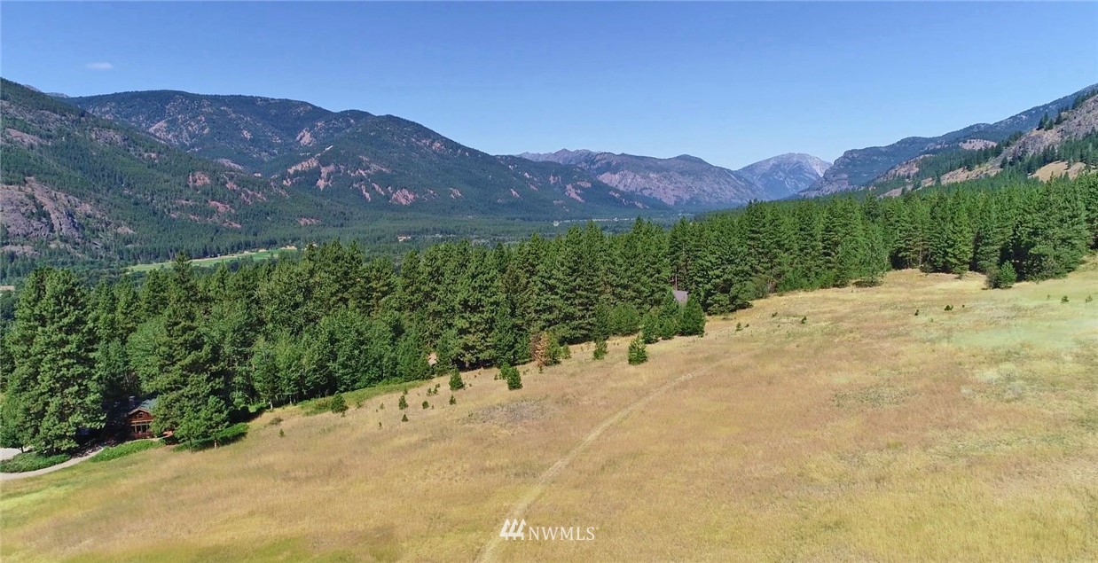 75 Homestead Road Winthrop, WA 98862 - Photo 20 of 39