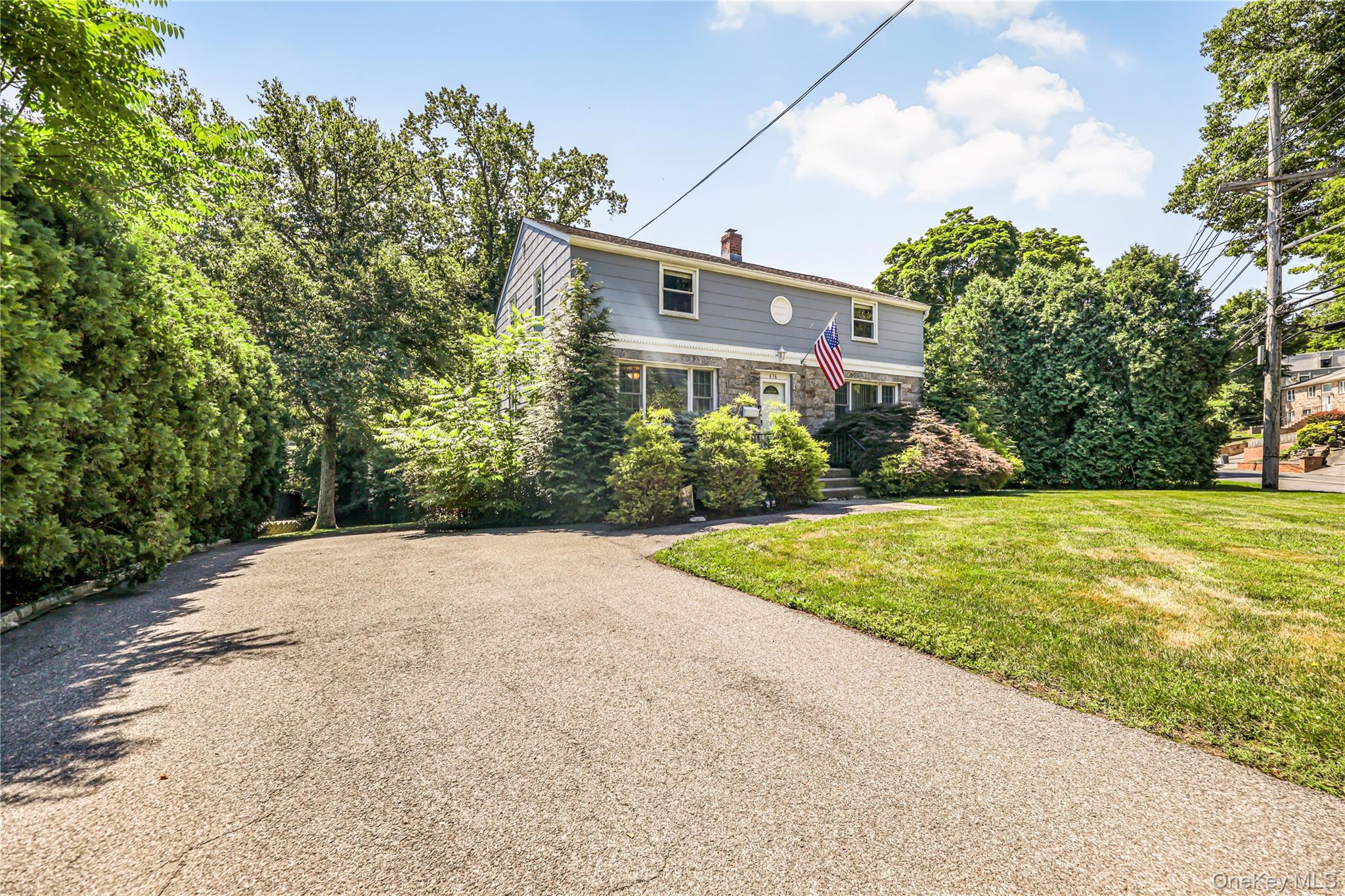 676 Scarsdale Road Tuckahoe, NY 10707 - Photo 3 of 24