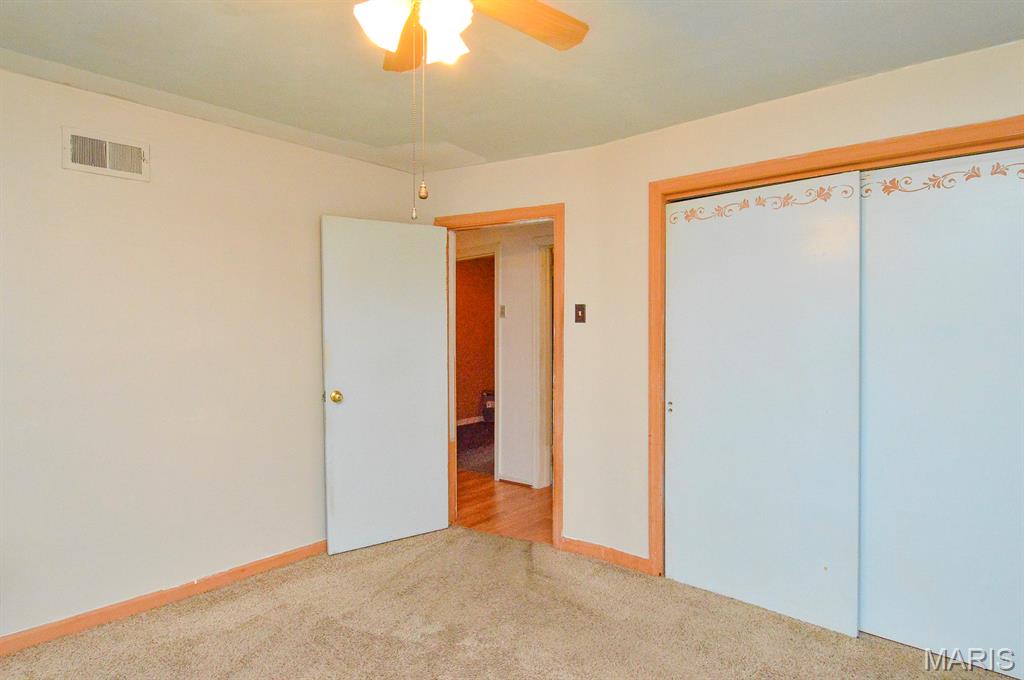 1900 North 17th Street Belleville, IL 62226 - Photo 19 of 28