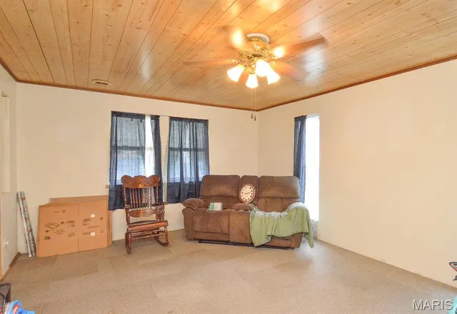 $119,900 | 1900 North 17th Street, Belleville, IL 62226