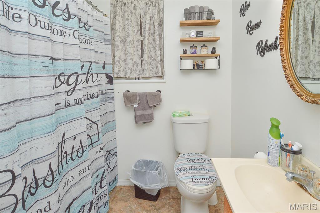 1900 North 17th Street Belleville, IL 62226 - Photo 25 of 28