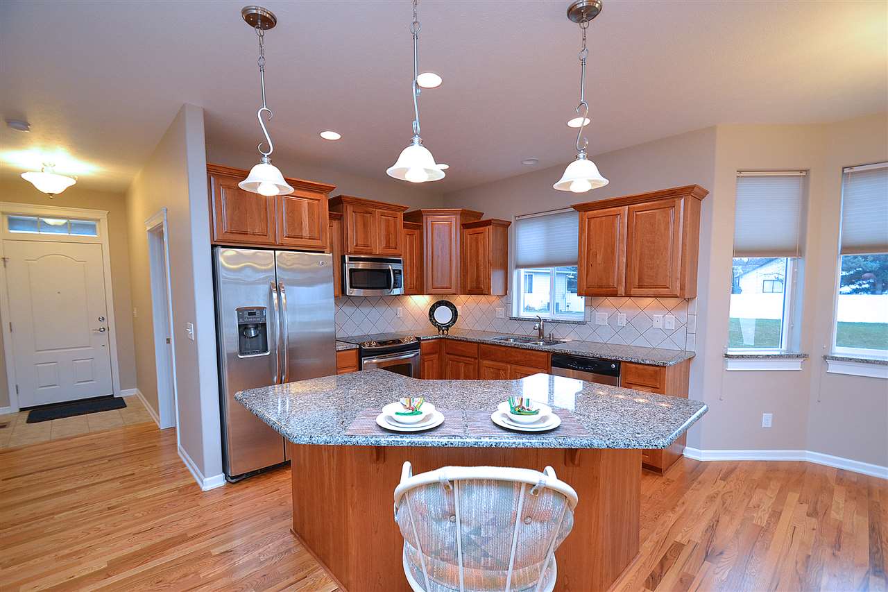 428 South Rees Road Spokane Valley, WA 99216 - Photo 5 of 20 Gallery Image 5