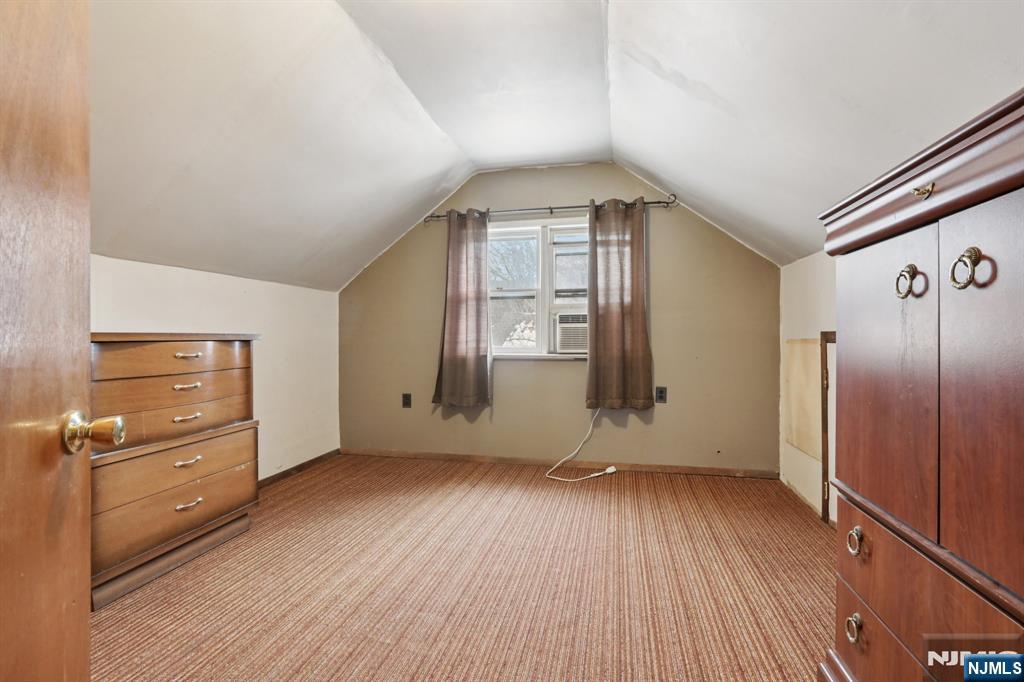 86 Kakeout Road Butler, NJ 07405 - Photo 24 of 44