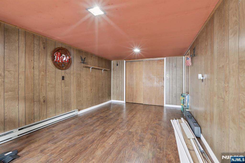 86 Kakeout Road Butler, NJ 07405 - Photo 33 of 44