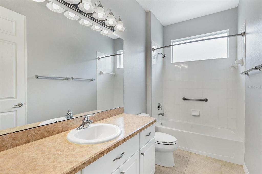 5565 Bounty Circle Tavares, FL 32778 - Photo 37 of 73