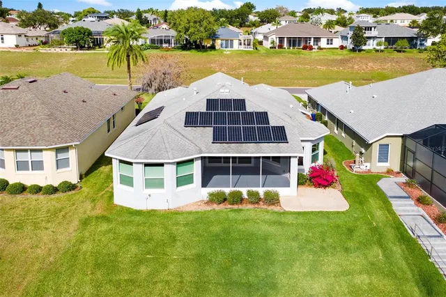 $735,000 | 5565 Bounty Circle, Tavares, FL 32778