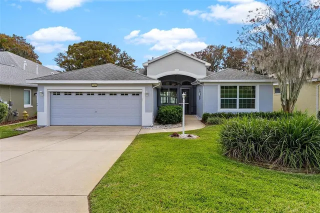 $735,000 | 5565 Bounty Circle, Tavares, FL 32778