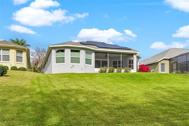 $735,000 | 5565 Bounty Circle, Tavares, FL 32778