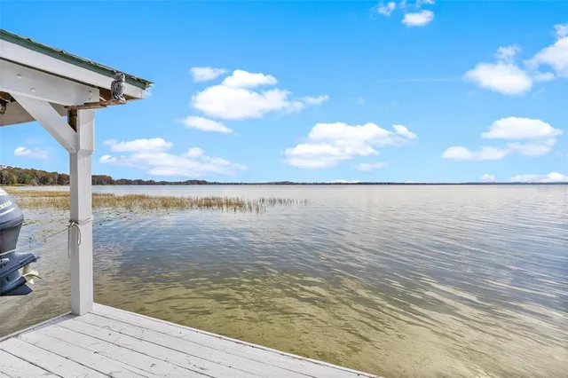 $735,000 | 5565 Bounty Circle, Tavares, FL 32778