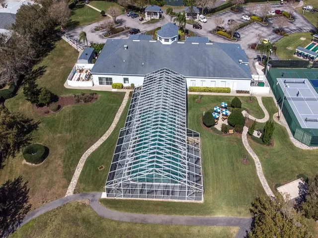 $735,000 | 5565 Bounty Circle, Tavares, FL 32778