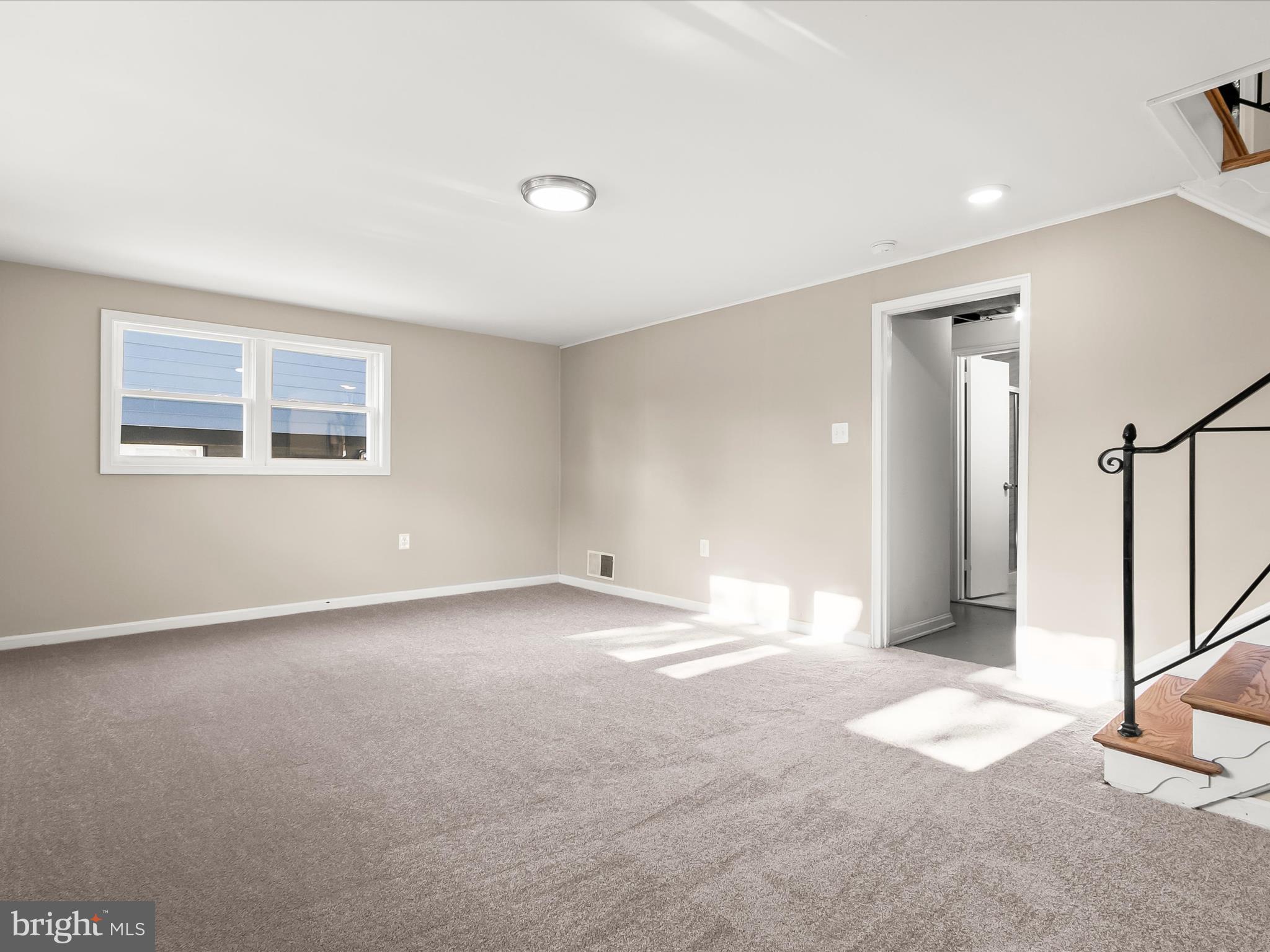 13211 Holdridge Road Silver Spring, MD 20906 - Photo 21 of 32 a view of empty room