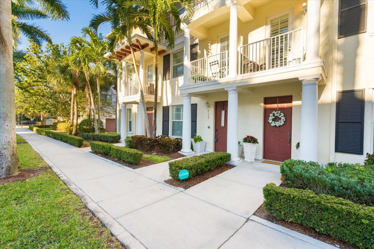 4163 Main Street Jupiter, FL 33458 - Photo 1 of 56 40-DSC06884 Snap Solutions