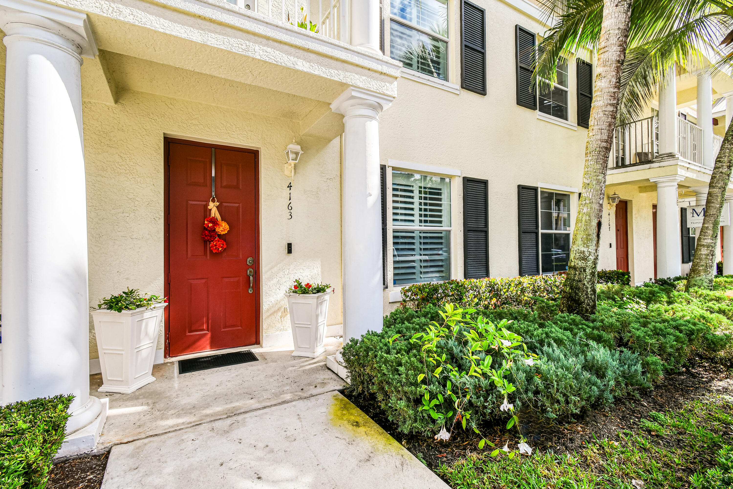 4163 Main Street Jupiter, FL 33458 - Photo 4 of 56 DSC_2432