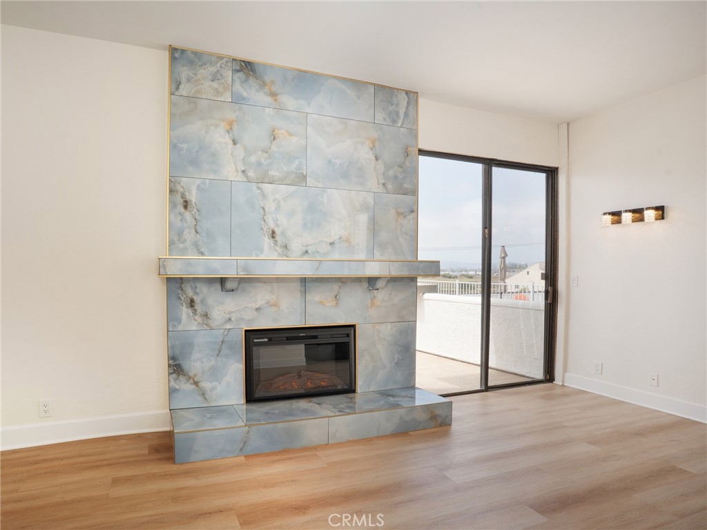 355 Pershing Drive, Unit B Playa del Rey, CA 90293 - Photo 7 of 42