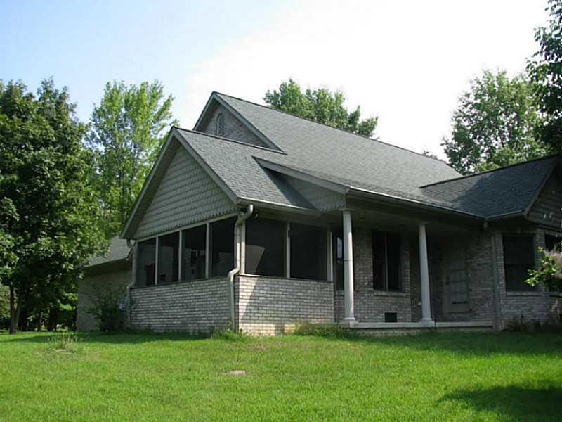 9606 Tower Road Quincy, IN 47456 - Photo 3 of 24 Gallery Image 3