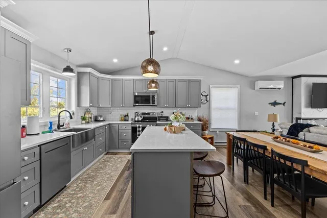 $1,500,000 | 36 Sunrise Drive, South Hero, VT 05486