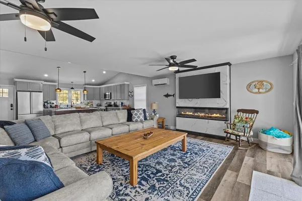 $1,500,000 | 36 Sunrise Drive, South Hero, VT 05486