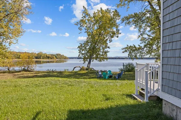 $1,500,000 | 36 Sunrise Drive, South Hero, VT 05486