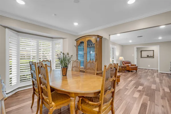 $3,900 | 10051 Meadow Lake Lane, Houston, TX 77042