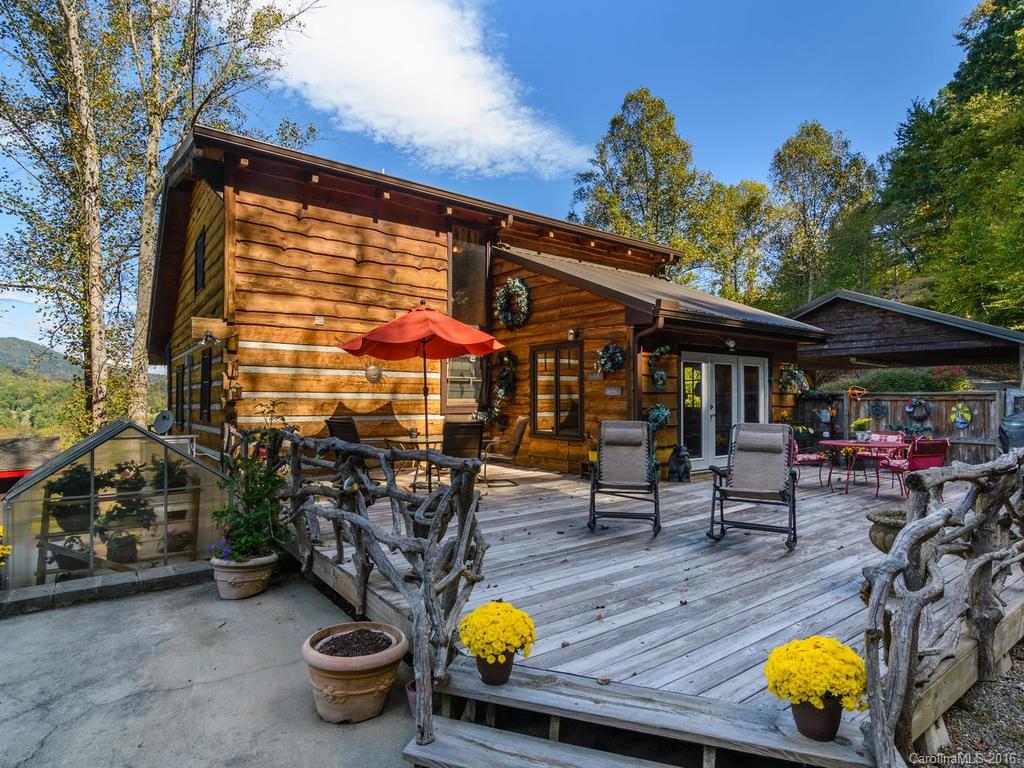27 High Ridge Road Leicester, NC 28748 - Photo 21 of 24 a view of outdoor space and patio