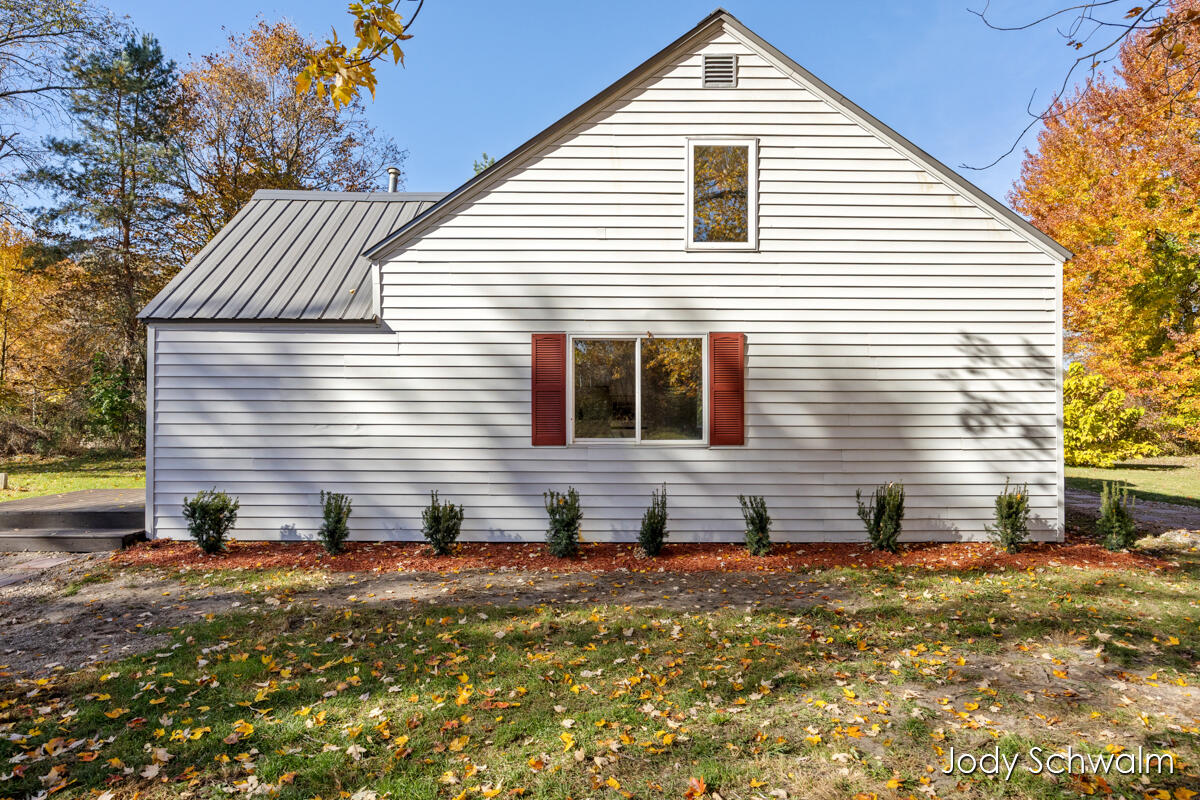 3105 Sweeter Road Muskegon, MI 49445 - Photo 26 of 37 IMG_1005